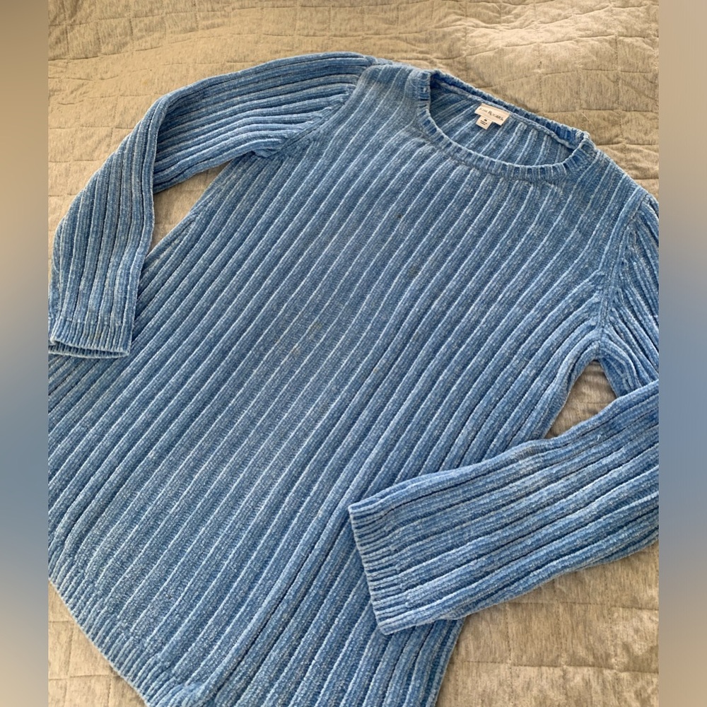 Vintage Kim Rogers medium chenille knit baby blue long scoop neck